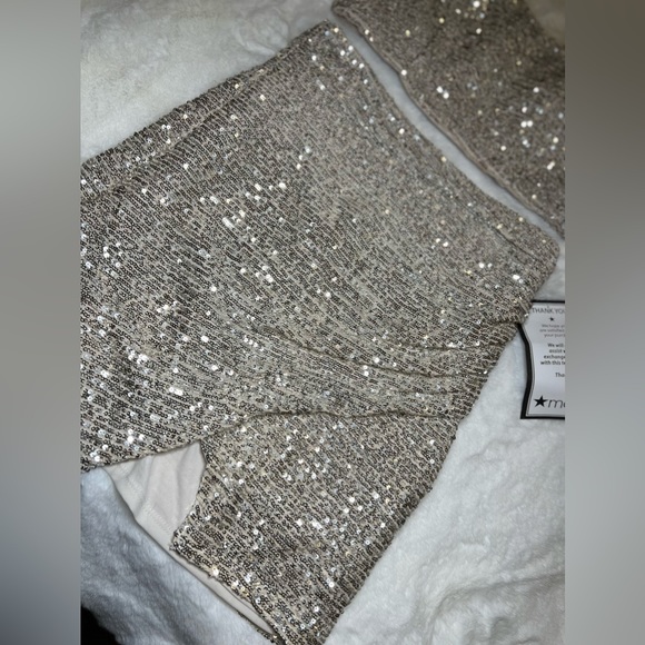 NWT! Sequins 2 piece cropped evening dress - Picture 8 of 8